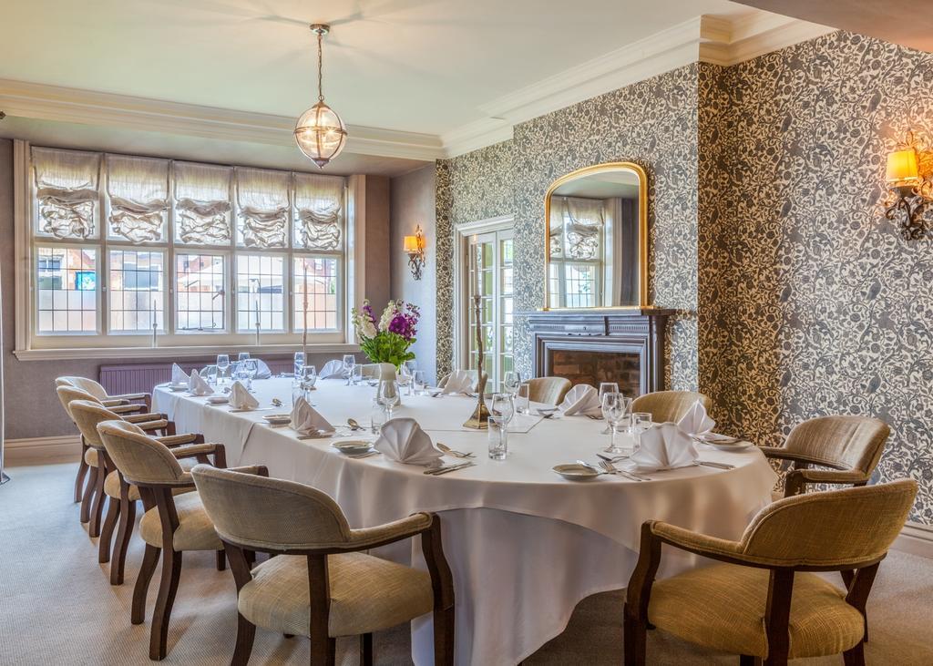 Colwall Park - Hotel, Bar & Restaurant Грейт-Малверн Экстерьер фото